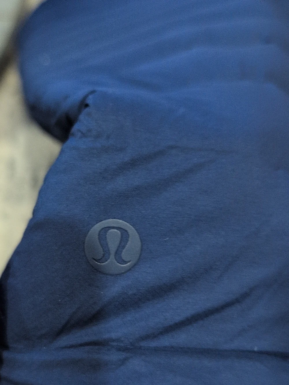 NWOT Lululemon Navigation Down Hoodie Classic Navy - Picture 14 of 15